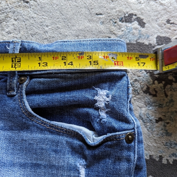Loft jean shorts size 4 - Picture 5 of 6